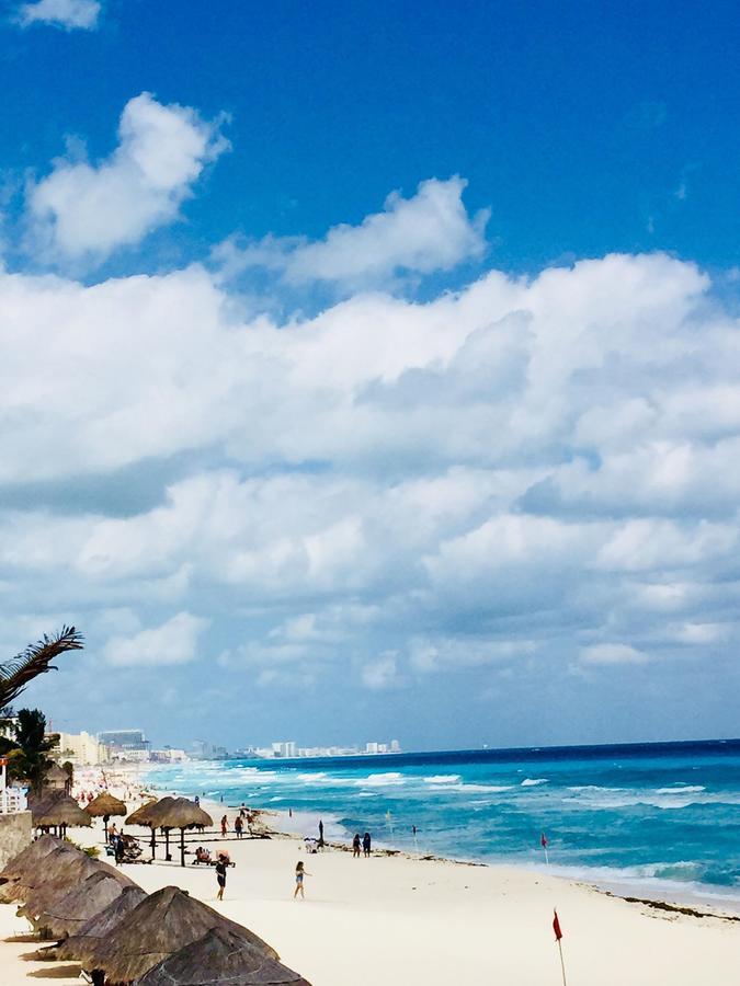 Brisas Sealight Apartment Cancún Zewnętrze zdjęcie