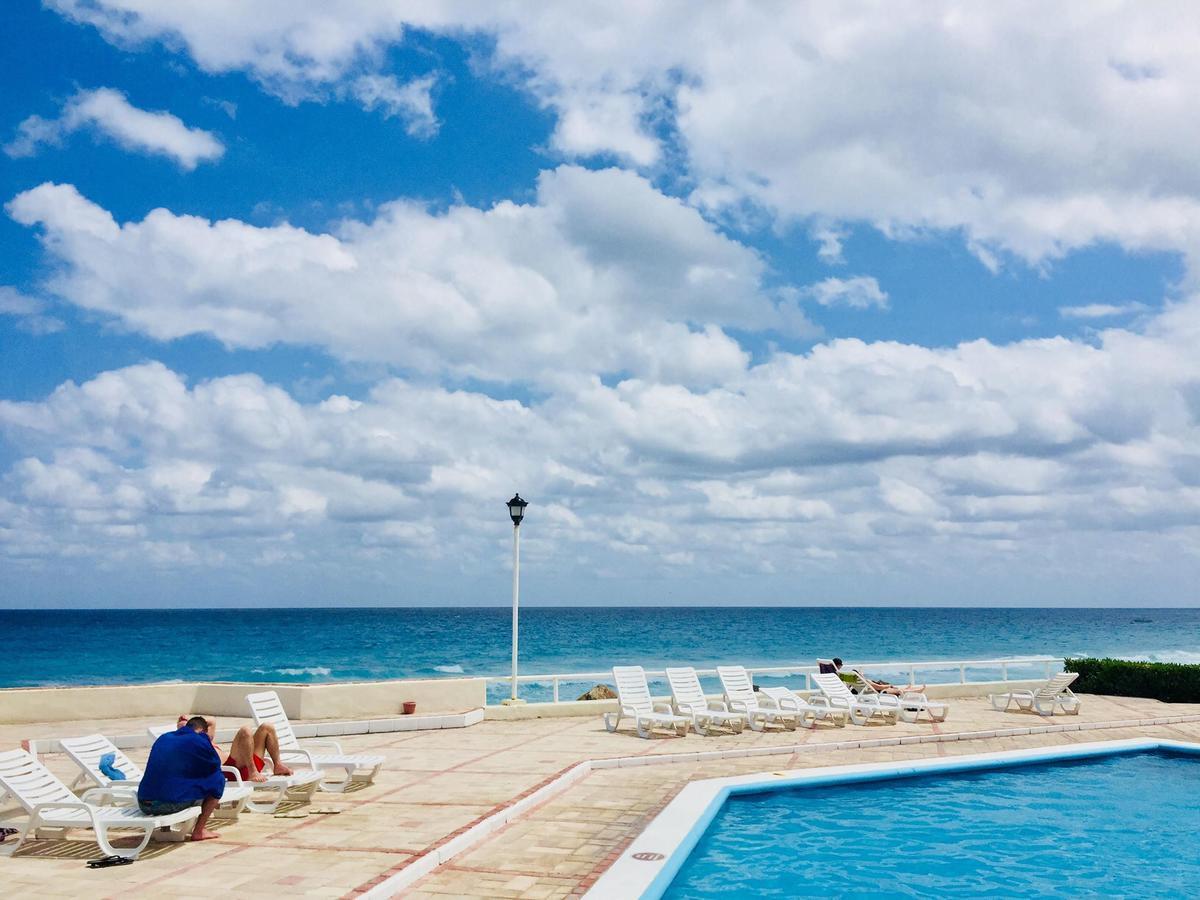 Brisas Sealight Apartment Cancún Zewnętrze zdjęcie